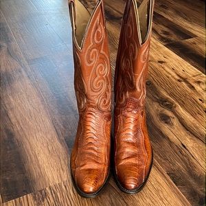 Dan Post Ostrich Leg Cowboy Boots size 9.5 D 6636
